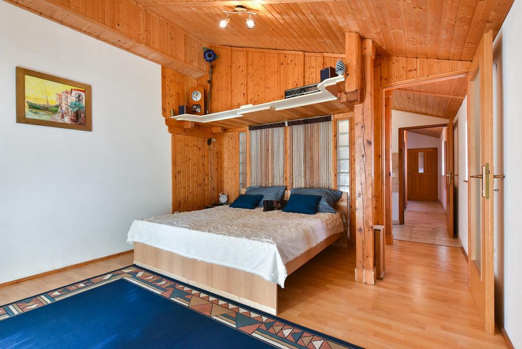 Tome Diklo Apartment Zadar