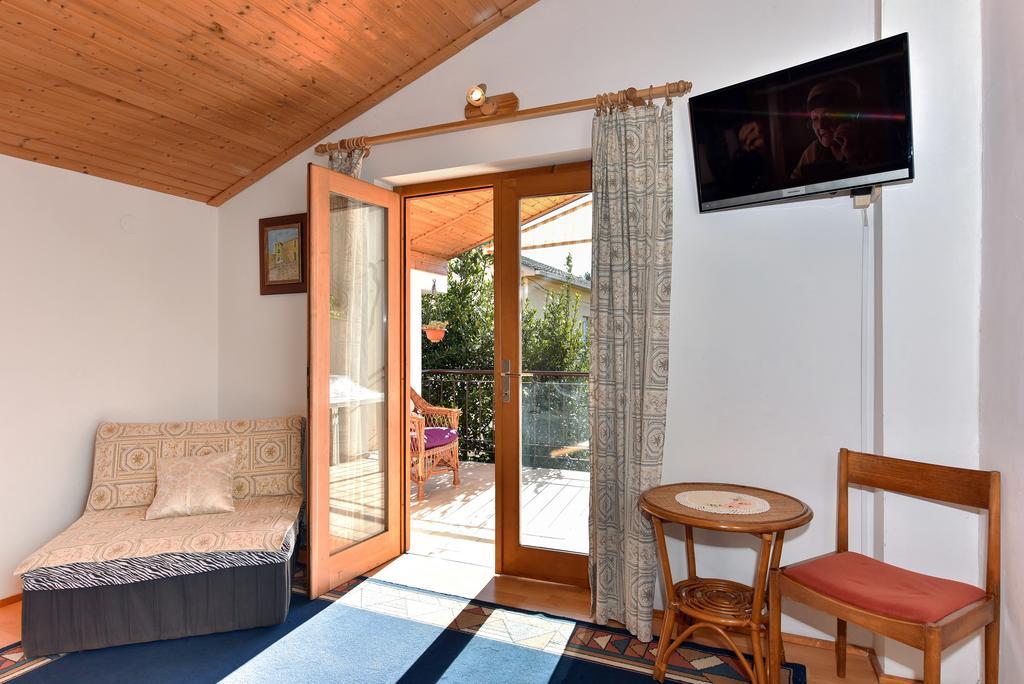 Apartment Tome Diklo