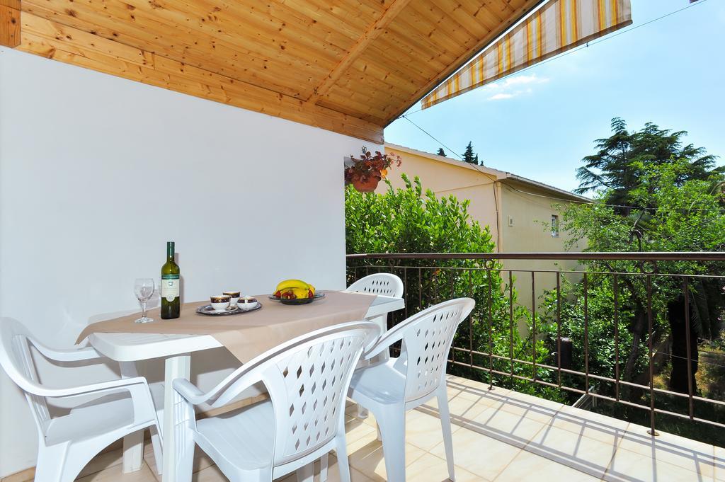 Tome Diklo Apartment Zadar
